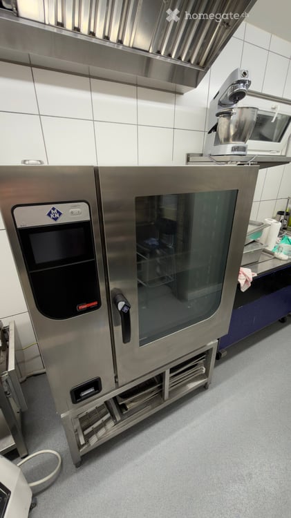 VOLL AUSGESTATTETE GASTRO- / PRODUKTIONSKÜCHE IN PFÄFFIKON ZH – SOFORT BETRIEBSBEREIT 3