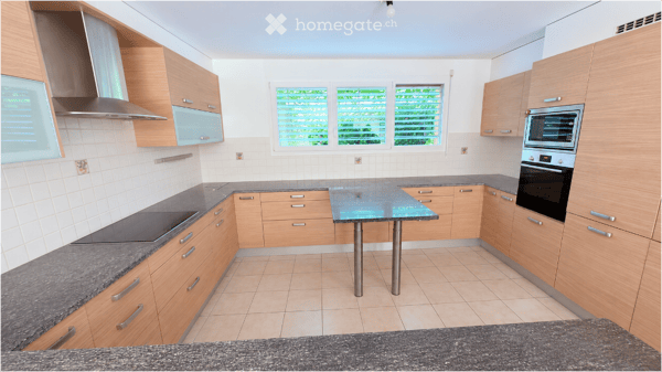 Villa familiale rénovée 225 m² - 5 chambres - vue lac - La Rippe 3