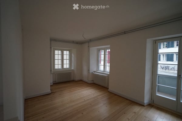 Charmante 3-Zimmer-Altbauwohnung mit Balkon in Eptingen