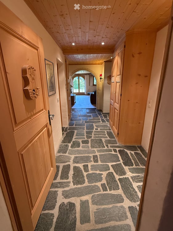 Charmante 5.5-Zimmer-Wohnung in Laax – Ihr Traumdomizil in den Bündner Bergen 12