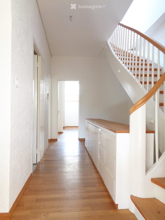 Charmante 4.5-Zimmer-Maisonette-Wohnung mit zwei Terrassen in der Altstadt Winterthur 11