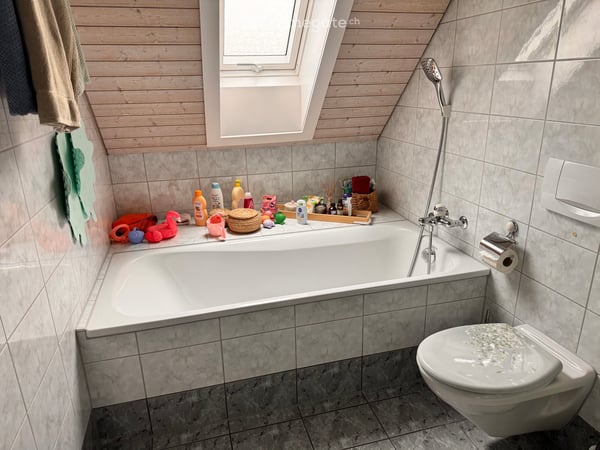 4 ½ Zimmer Maisonette Wohnung mit Charme 9