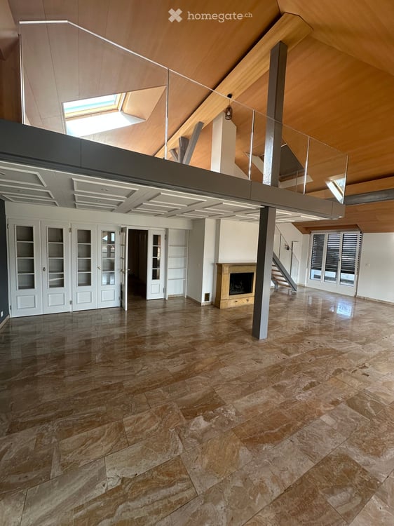 Appartement duplex en attique au centre de Neuchâtel 1