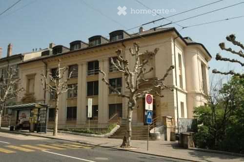 Appartement duplex en attique au centre de Neuchâtel 8