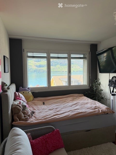 zügige 5.5-Zimmer-Maisonette-Wohnung mit Bergblick in Buochs 26