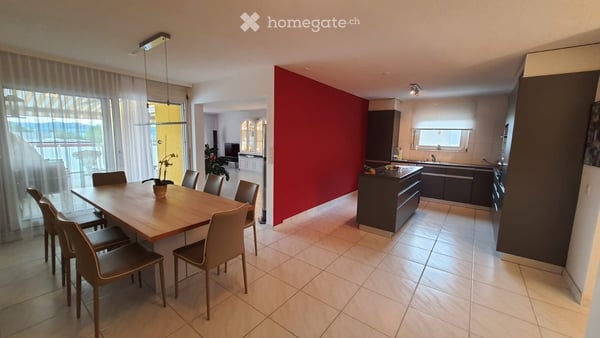 Gepflegte 5 1/2-Zimmer-Terrassenwohnung in Zweifamilienhaus, 2.OG 4