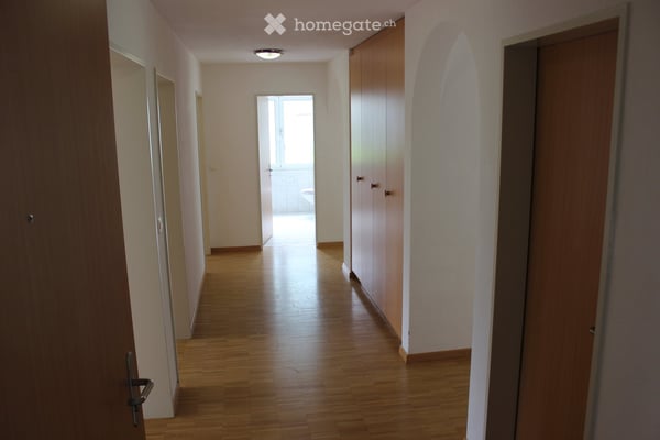 4.5-Zimmer-Wohnung mit grossem Balkon in Altdorf UR 5