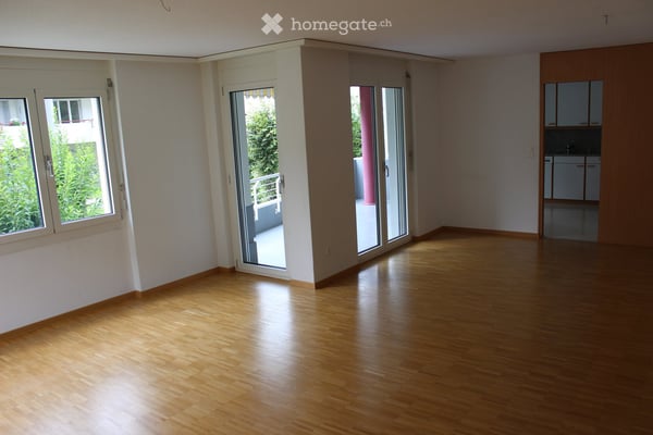 4.5-Zimmer-Wohnung mit grossem Balkon in Altdorf UR 2