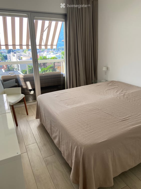 Helle, zentrale 3.5 Zimmer Ferienwohnung 9
