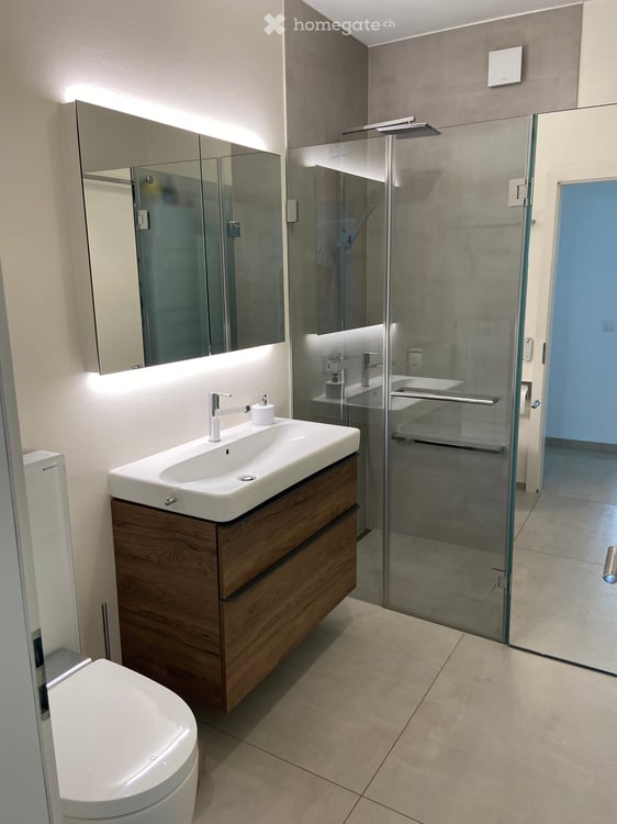 Helle, zentrale 3.5 Zimmer Ferienwohnung 11