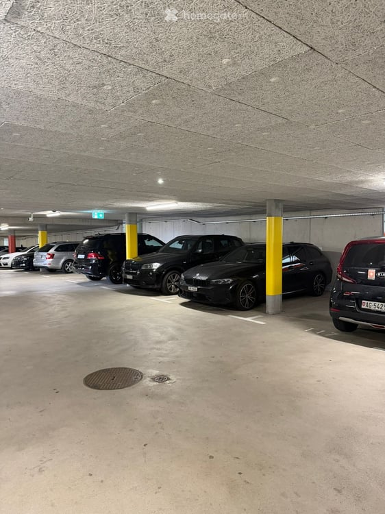 Moderne Büroräume im Neubau an der Landstrasse 140 8