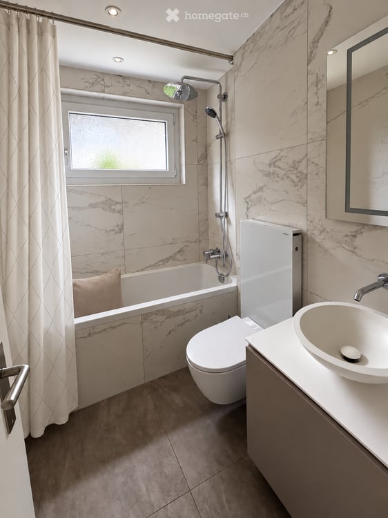 Moderne 4.5 Zimmer Wohnung in Worb – kernsaniert mit traumhafter Aussicht 4