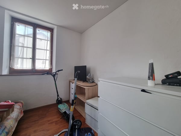 Charmantes 3,5-Zimmer-Wohnung mit Conciergedienst in Aigle, Place du Marché 5