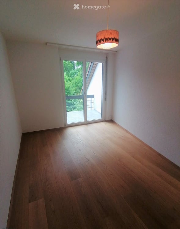 Frisch renoviertes 5.5-Zimmer-Reihenhaus mit Garten in familienfreundlicher Siedlung 10