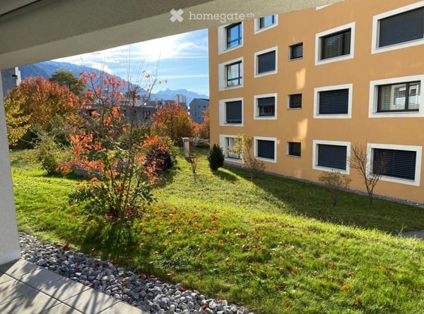 Moderne 3.5-Zimmer-Terrassenwohnung an der Masanserstrasse in Chur 1