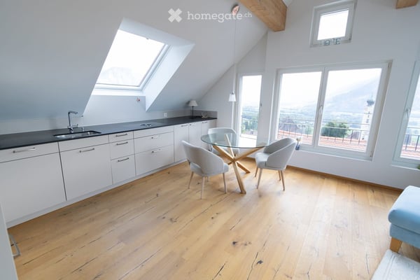 sehr schöne 3.5-Zimmer-Dachwohnung in Jenins 4