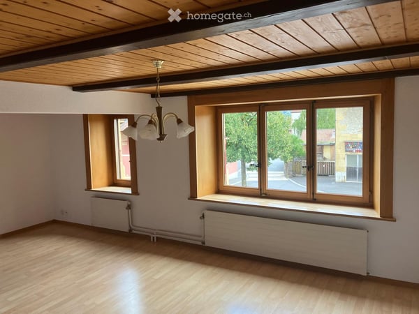 Appartement de caractère de 4 pièces à Cornaux NE – Disponible immédiatement