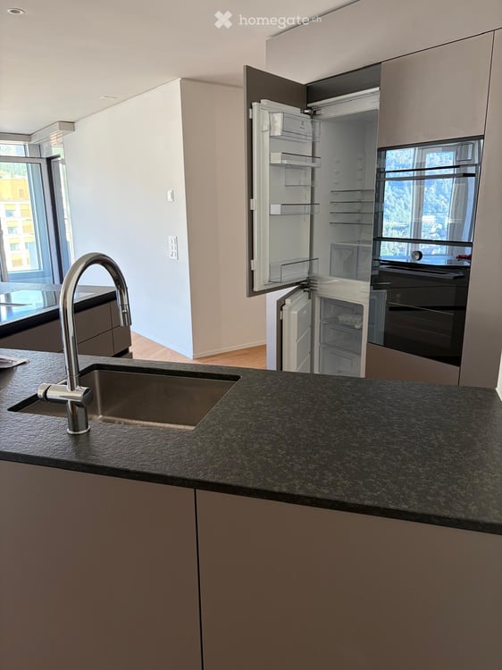 Exklusive 4.5-Zimmer-Wohnung im 16. Stock im Pilatus Tower 4