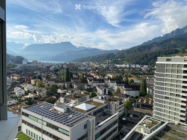Exklusive 4.5-Zimmer-Wohnung im 16. Stock im Pilatus Tower 12