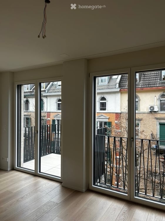 Bright Flat in one of Zurich's most connected addresses · Available Immediately or by Arrangement 3