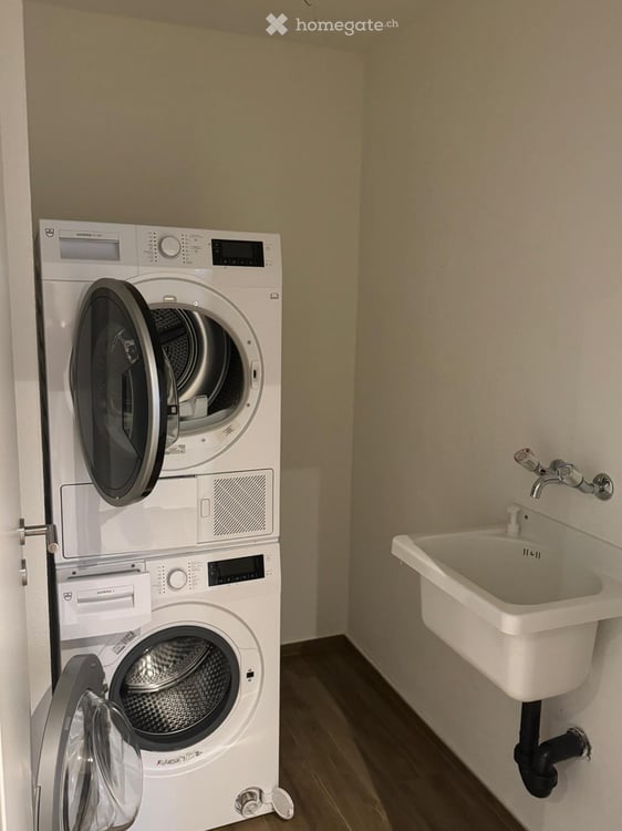 Moderne 3.5 Wohnung im 2. Obergeschoss 10
