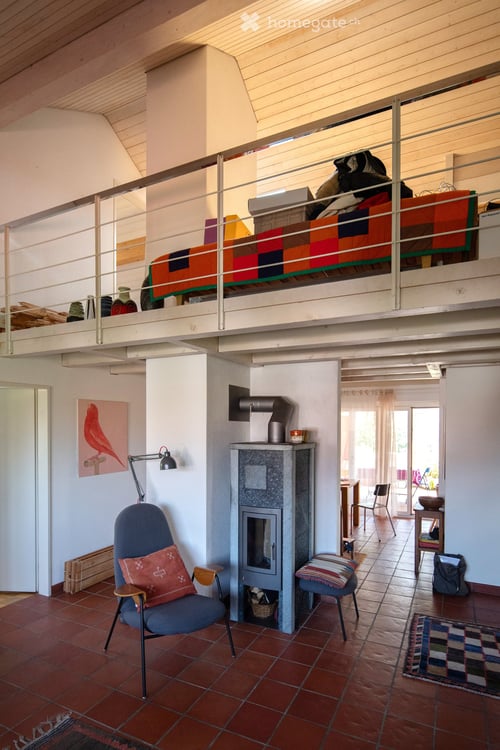 Charmante 5.5-Zimmer-Dachwohnung mit offener Galerie in Speicher AR 5