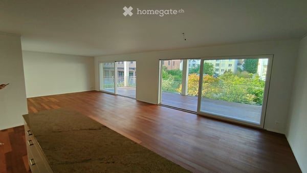 Helle 4.5-Zimmer-Terrassenwohnung in Dietikon – zentral, modern, ruhig und sofort verfügbar 1
