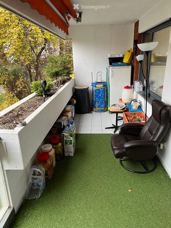 Grosszügige renovierte 5,5-Zimmer-Wohnung mit Balkon und Cheminée – zentral und ruhig in Bülach, 6