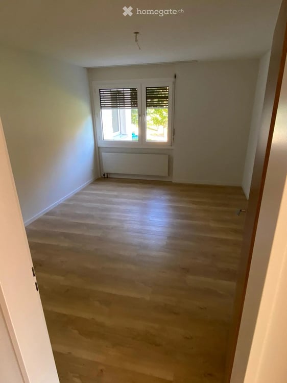Grosszügige 3.5-Zimmer-Wohnung mit Sitzplatz in Muri AG 4