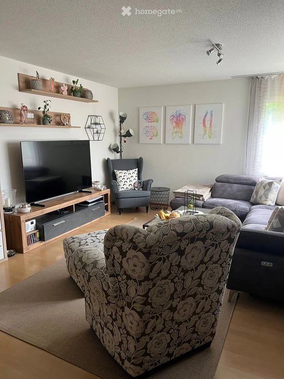 Grosszügige 3.5-Zimmer-Wohnung mit Sitzplatz in Muri AG 3