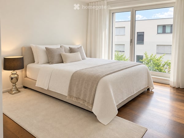 Charmante 2.5-Zimmer-Wohnung mit traumhafter Aussicht in Zürich 8044 3