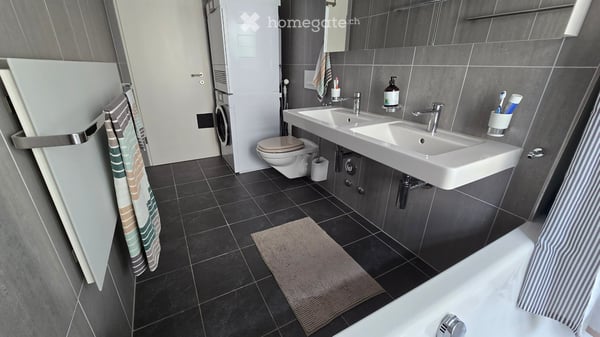 Dachwohnung in Rüti ZH - 1.OG im 2-Parteienhaus mit grosser Loggia 17