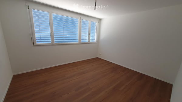 Moderne 4.5-Zimmer-Terrassenwohnung in Eschenbach SG – Sofort verfügbar! 4