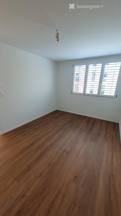 Moderne 2.5-Zimmer-Terrassenwohnung in Eschenbach SG – Sofort verfügbar! 3
