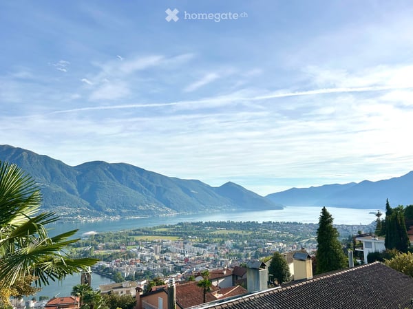 Accogliente casa  con vista sul lago Maggiore / Charmantes Einfamilienhaus mit Panoramablick 1