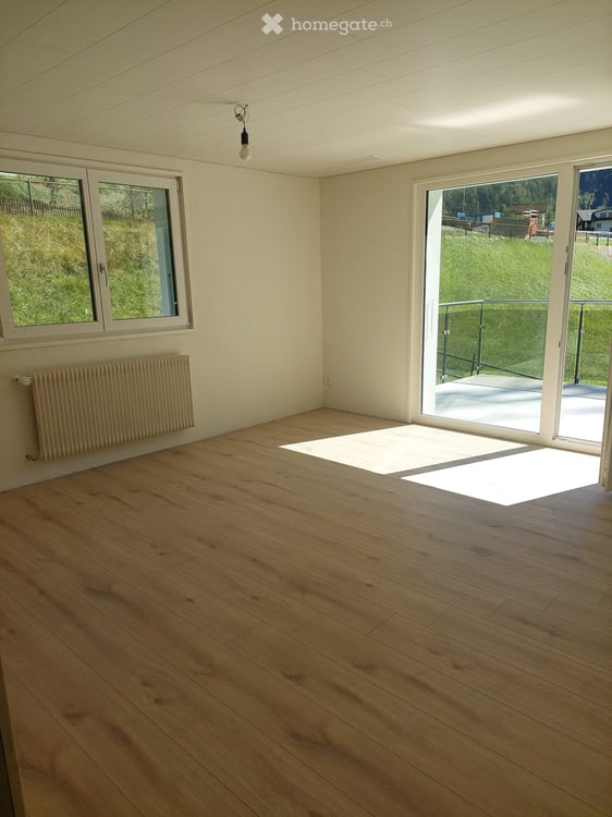 Neu renoviertes 6.5-Zimmer-Einfamilienhaus in Silenen 5
