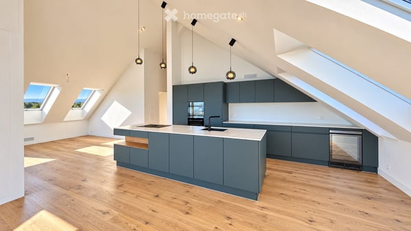 Exclusive 3.5-Zimmer-Dachgeschosswohnung – Neubau mit unverbaubarer Alpensicht & beheiztem Pool 4