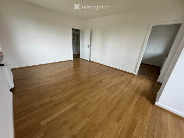 Renovierte 4.5-Zimmer Altbauwohnung Nähe Dorfkern 5