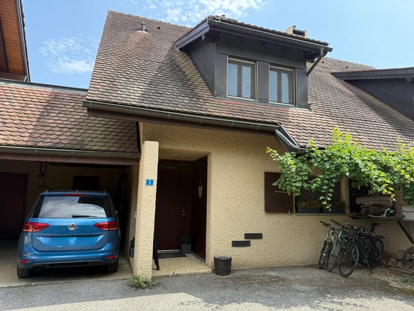 Maison familiale de 5.5 pièces à La Rippe 1