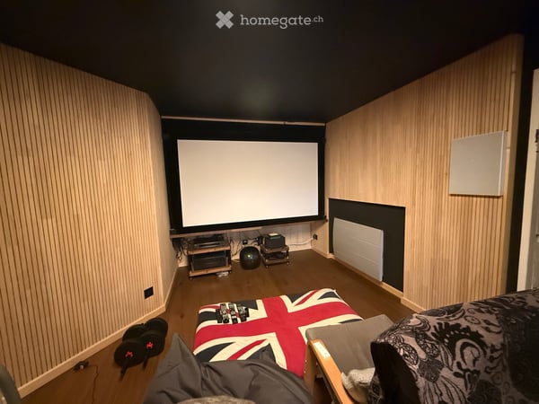 Maison familiale de 5.5 pièces à La Rippe 3