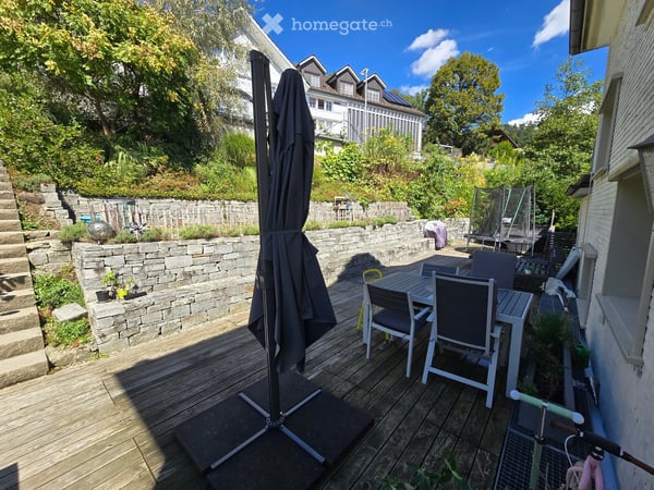 Modernisiertes 6.5-Zimmer-Haus mit grossem Garten 5