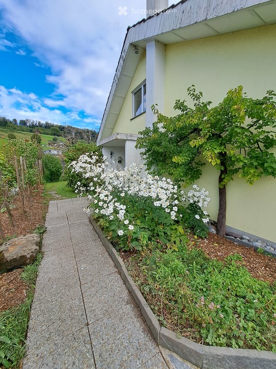 Charmantes 5.5-Zimmer-Einfamilienhaus in Eschenbach SG – Sonnige Lage mit herrlicher Aussicht 20