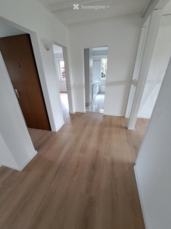 Charmantes 5.5-Zimmer-Einfamilienhaus in Eschenbach SG – Sonnige Lage mit herrlicher Aussicht 6