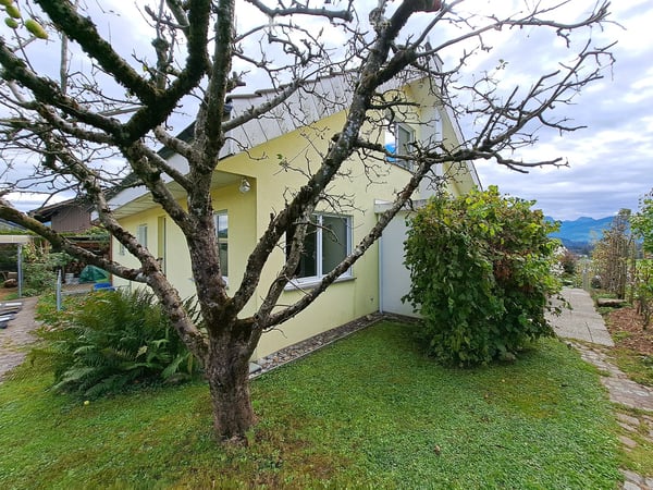 Charmantes 5.5-Zimmer-Einfamilienhaus in Eschenbach SG – Sonnige Lage mit herrlicher Aussicht 21