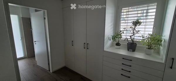 Private Suite mit Terrasse & Parkplatz – direkte Verbindung zum Zürich HB & Flughafen 4