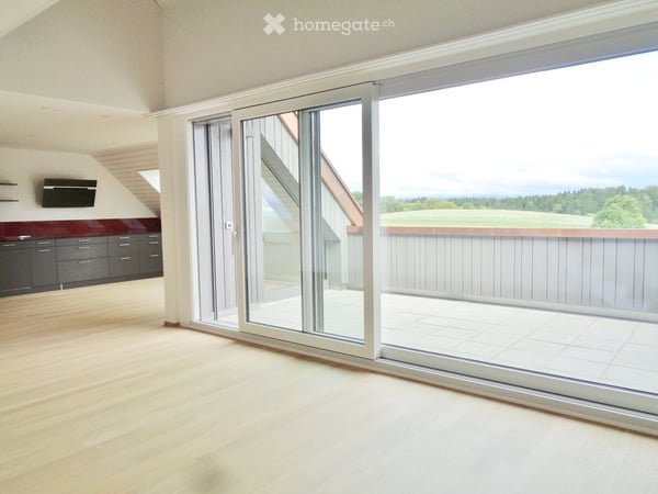 Moderne 5.5-Zimmer-Maisonette-Wohnung in Nürensdorf 4
