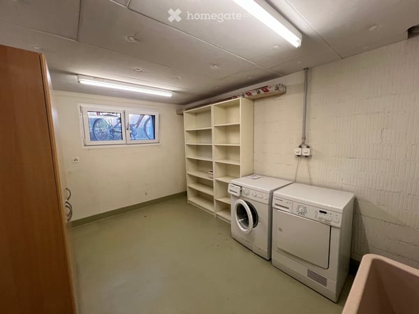 grosszügige Wohnung in Schwerzenbach 8
