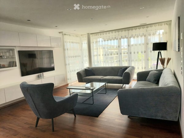 Moderne 4.5-Zimmer-Wohnung im Eigentumsstandard 5