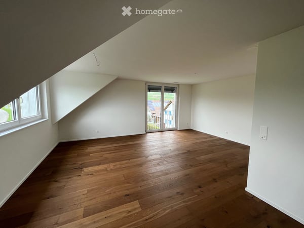 Hochmoderne & smarte 3.5-Zimmer-Wohnung mit Balkon, Keller & Tiefgarage in Oberhallau 2