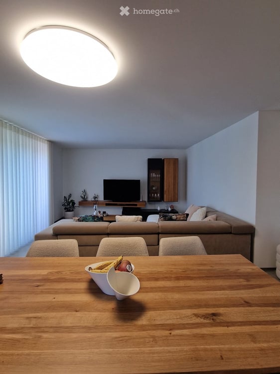 Charmante 1.5-Zimmer-Dachwohnung an der Seestrasse in Oberrieden 8